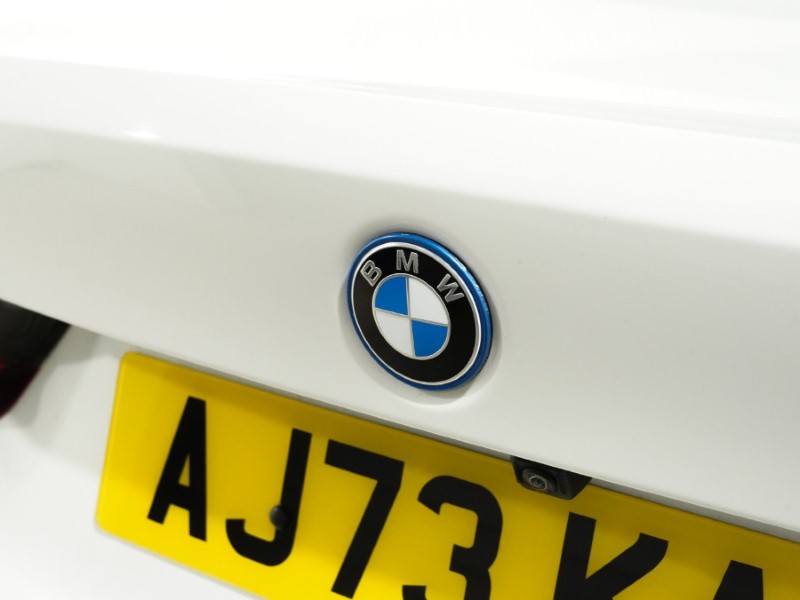 2023 (73) BMW 3 SERIES 330e M Sport 4dr Step Auto 5431685
