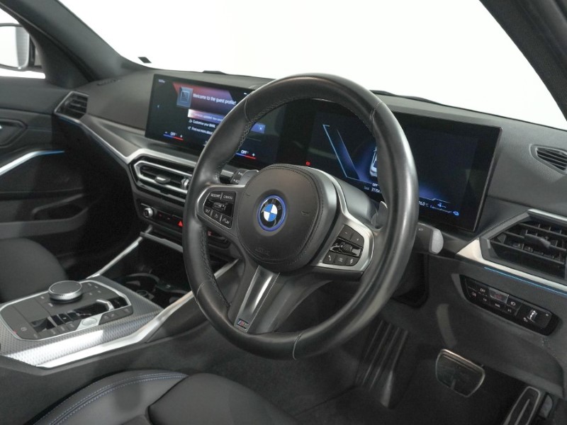 2023 (73) BMW 3 SERIES 330e M Sport 4dr Step Auto 5431700