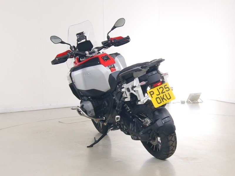 2025 (25) BMW Motorrad R1300 GSA TE (25MY) 5711069