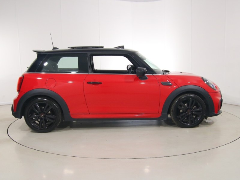 2023 (73) MINI HATCHBACK 1.5 Cooper Sport 3dr Auto 5444393