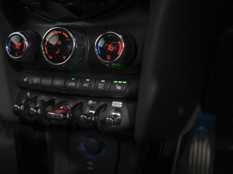 2023 (73) MINI HATCHBACK 1.5 Cooper Sport 3dr Auto 5444370