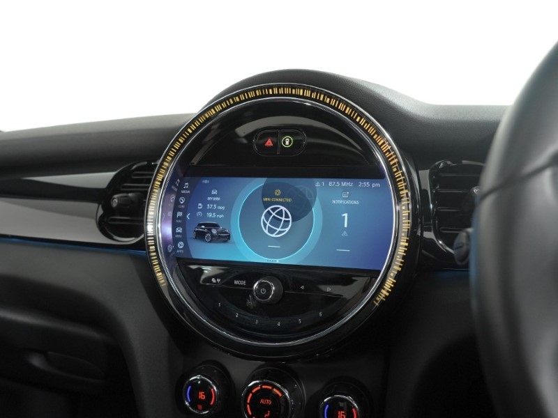 2023 (73) MINI HATCHBACK 1.5 Cooper Sport 3dr Auto 5444374