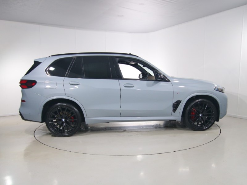 2025 (74) BMW X5 xDrive40d MHT M Sport 5dr Auto 5454420