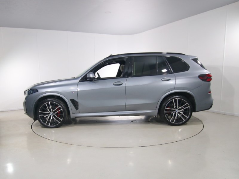 2024 (24) BMW X5 xDrive30d MHT M Sport 5dr Auto 5462757