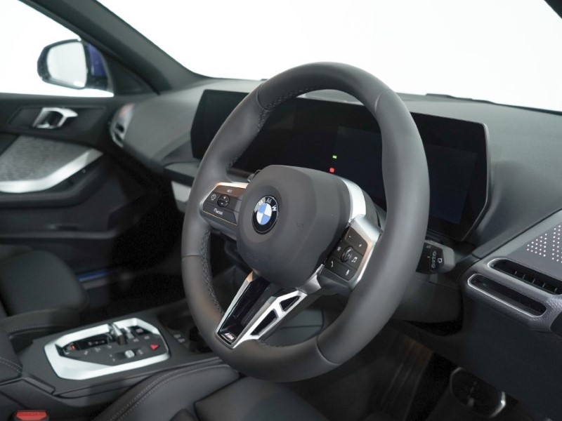 2025 (75) BMW 1 SERIES 120 M Sport 5dr Step Auto 5447411