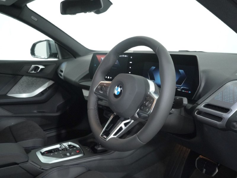 2025 (75) BMW 2 SERIES 220 M Sport 4dr Step Auto 5447671