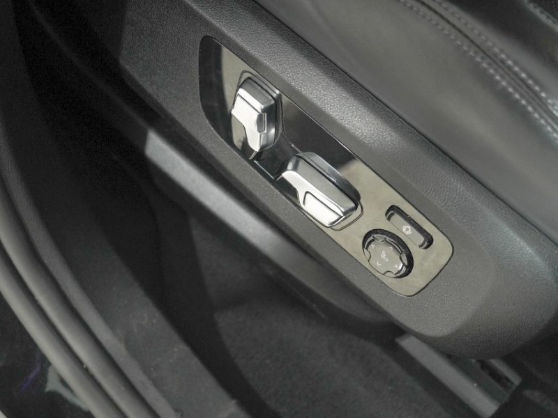 2022 (72) BMW X6 M xDrive Competition 5dr Step Auto 5472096