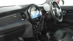 2024 (24) MINI HATCHBACK 1.5 Cooper Exclusive Premium 5dr Auto 5483065
