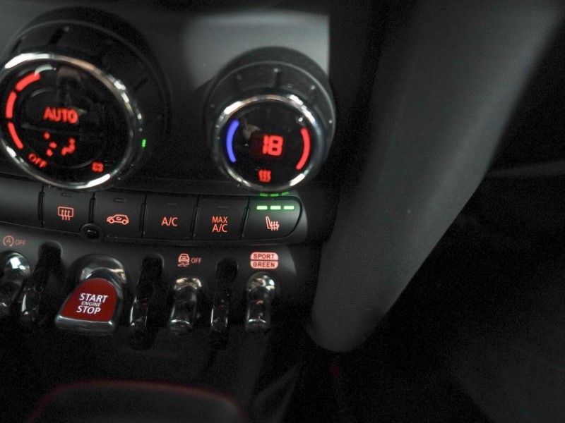 2024 (24) MINI HATCHBACK 1.5 Cooper Exclusive Premium 5dr Auto 5483107