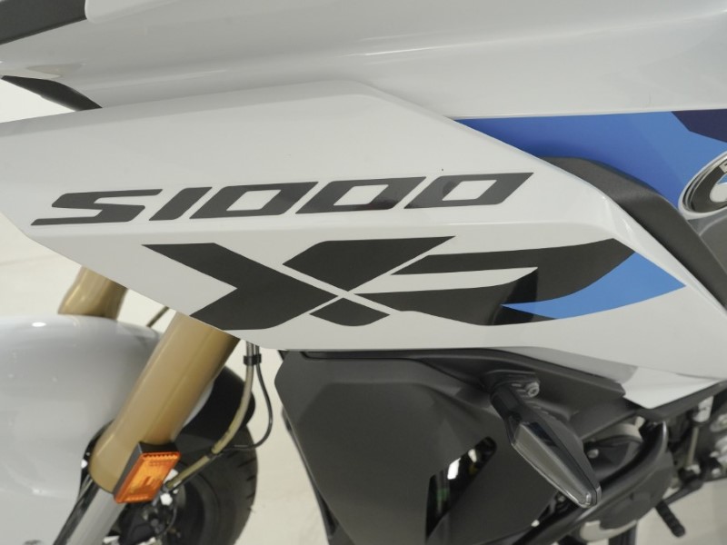 2024 (24) BMW Motorrad S1000 XR TE with M Pack (24MY)