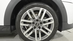 2025 (75) MINI COOPER 1.5 C Classic 3dr Auto 5471055