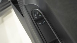 2025 (75) MINI COOPER 1.5 C Classic 3dr Auto 5474189