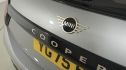 2025 (75) MINI COOPER 1.5 C Classic 3dr Auto 5474174