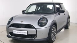 2025 (75) MINI COOPER 1.5 C Classic 3dr Auto 5474219