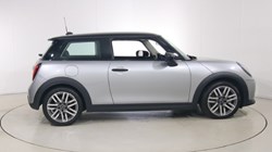 2025 (75) MINI COOPER 1.5 C Classic 3dr Auto 5474224