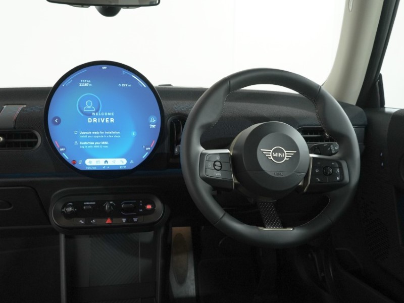 2025 (75) MINI COOPER 1.5 C Classic 3dr Auto 5483148