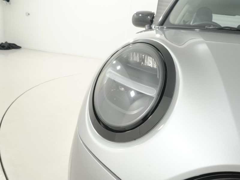 2025 (75) MINI COOPER 1.5 C Classic 3dr Auto 5483153