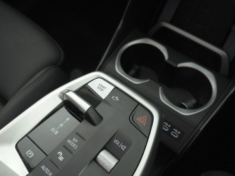2023 (23) BMW iX1 230kW xDrive30 xLine 65kWh 5dr Auto 5477260