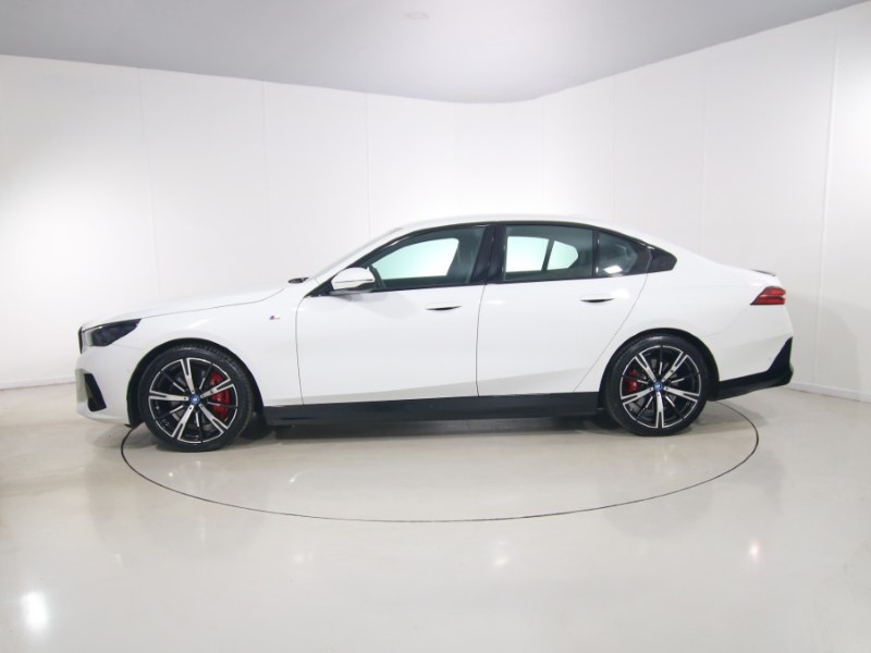 2024 (24) BMW I5 250kW eDrive40 M Sport Pro 84kWh 4dr Auto 5489165