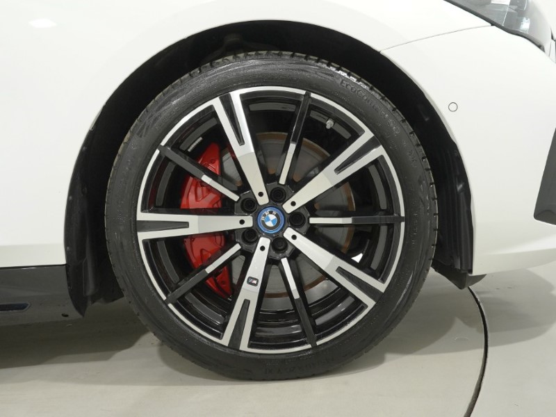 2024 (24) BMW I5 250kW eDrive40 M Sport Pro 84kWh 4dr Auto 5489135