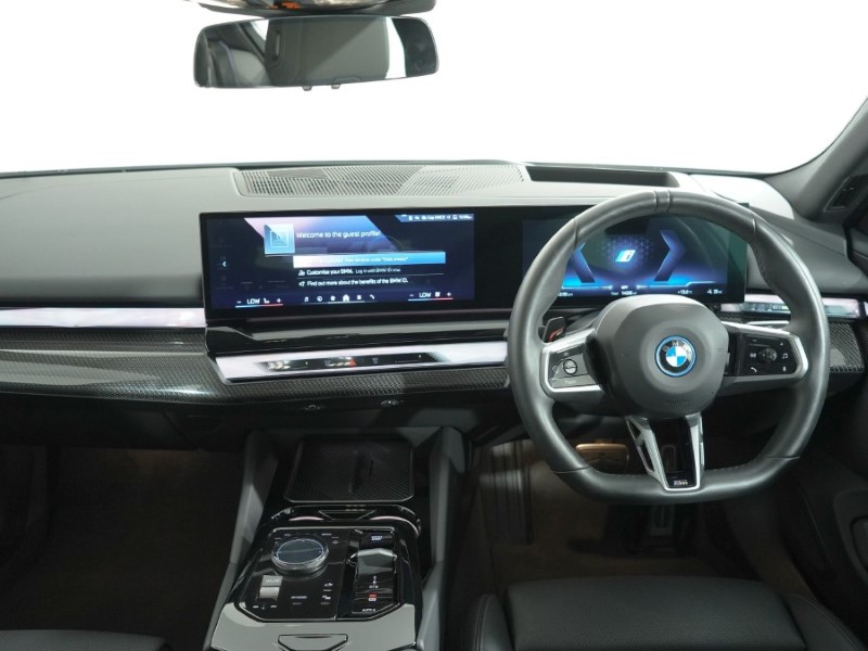 2024 (24) BMW I5 250kW eDrive40 M Sport Pro 84kWh 4dr Auto 5489119