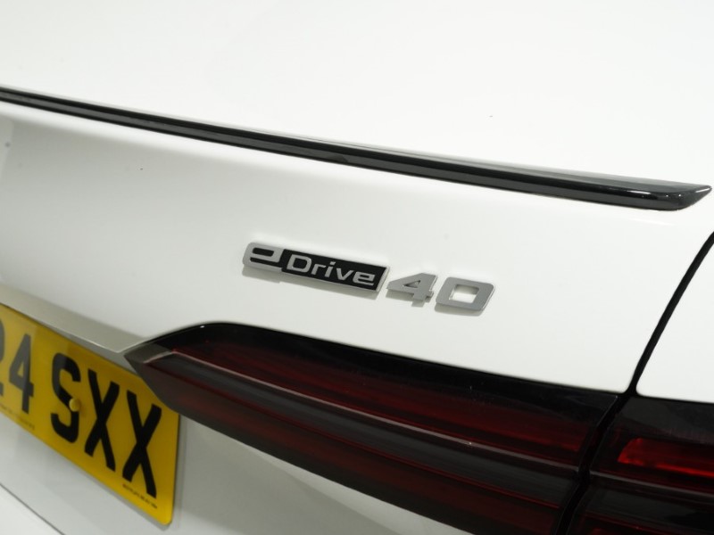 2024 (24) BMW I5 250kW eDrive40 M Sport Pro 84kWh 4dr Auto 5489105