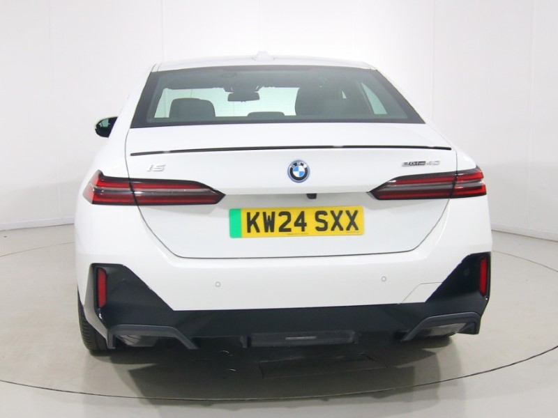 2024 (24) BMW I5 250kW eDrive40 M Sport Pro 84kWh 4dr Auto 5489167