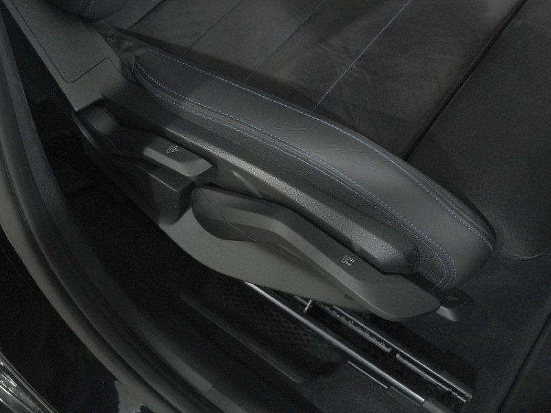 2024 (24) BMW 2 SERIES 220i MHT M Sport 5dr DCT 5573599