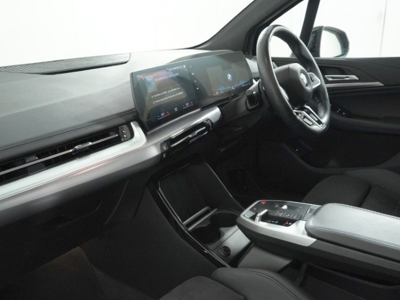 2024 (24) BMW 2 SERIES 220i MHT M Sport 5dr DCT 5573579