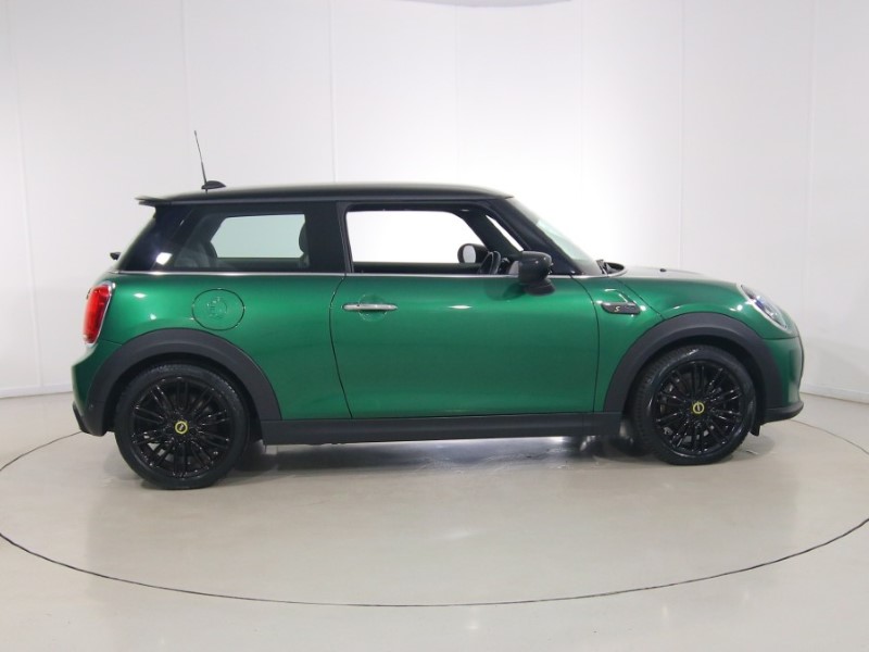 2022 (22) MINI HATCHBACK 135kW Cooper S Level 2 33kWh 3dr Auto 5510366