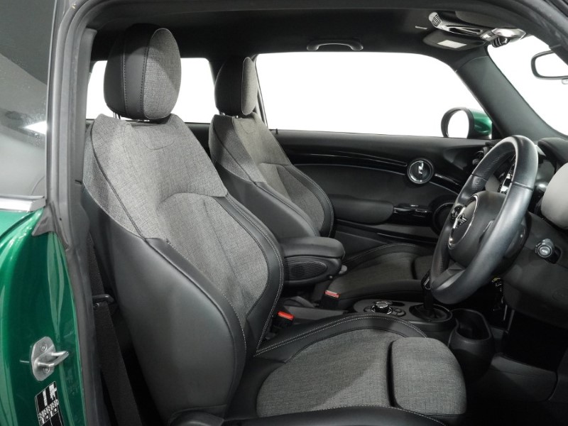 2022 (22) MINI HATCHBACK 135kW Cooper S Level 2 33kWh 3dr Auto 5515018