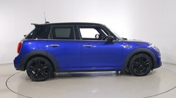 2020 (70) MINI HATCHBACK 1.5 Cooper Sport II 5dr 5510479
