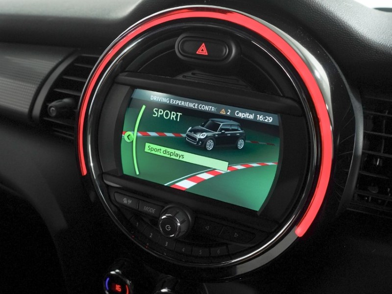 2020 (70) MINI HATCHBACK 1.5 Cooper Sport II 5dr 5510460