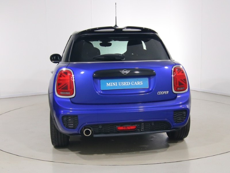 2020 (70) MINI HATCHBACK 1.5 Cooper Sport II 5dr 5510477