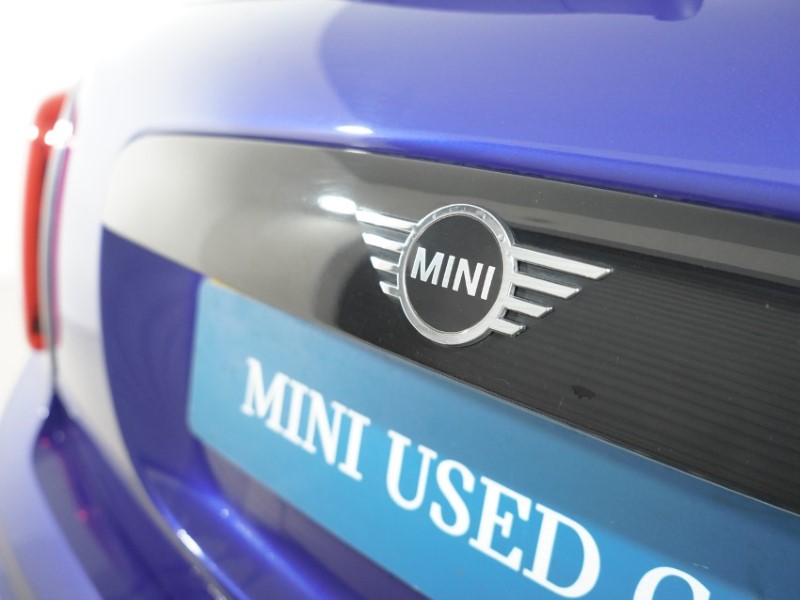 2020 (70) MINI HATCHBACK 1.5 Cooper Sport II 5dr 5510421