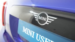 2020 (70) MINI HATCHBACK 1.5 Cooper Sport II 5dr 5510421