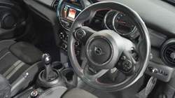 2020 (70) MINI HATCHBACK 1.5 Cooper Sport II 5dr 5510442