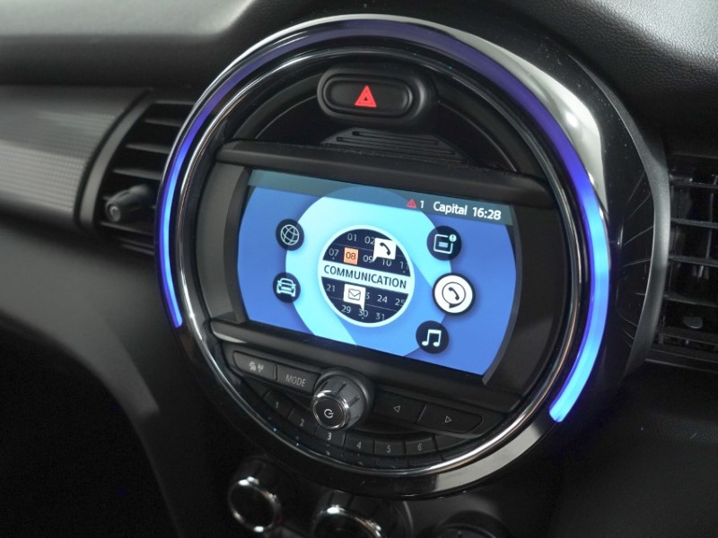 2020 (70) MINI HATCHBACK 1.5 Cooper Sport II 5dr 5510456