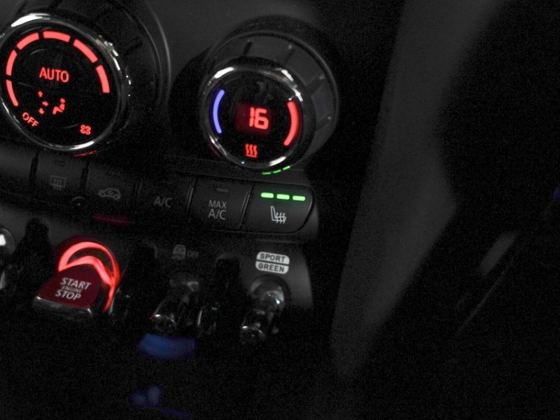 2020 (70) MINI HATCHBACK 1.5 Cooper Sport II 5dr 5510463