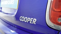 2020 (70) MINI HATCHBACK 1.5 Cooper Sport II 5dr 5510422
