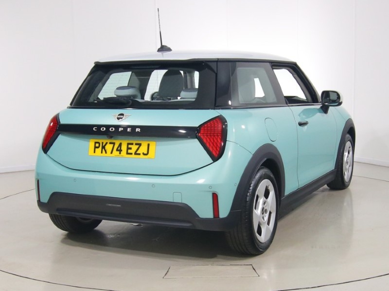 2024 (74) MINI COOPER 1.5 C Classic 3dr Auto 5509992