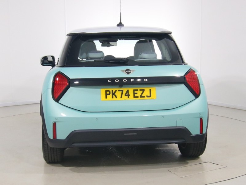 2024 (74) MINI COOPER 1.5 C Classic 3dr Auto 5509991