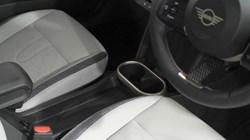 2024 (74) MINI COOPER 1.5 C Classic 3dr Auto 5509941