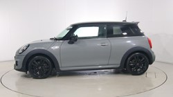 2019 (19) MINI HATCHBACK 2.0 Cooper S Sport II 3dr Auto 5499361