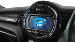 2019 (19) MINI HATCHBACK 2.0 Cooper S Sport II 3dr Auto 5499339