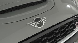 2019 (19) MINI HATCHBACK 2.0 Cooper S Sport II 3dr Auto 5499322