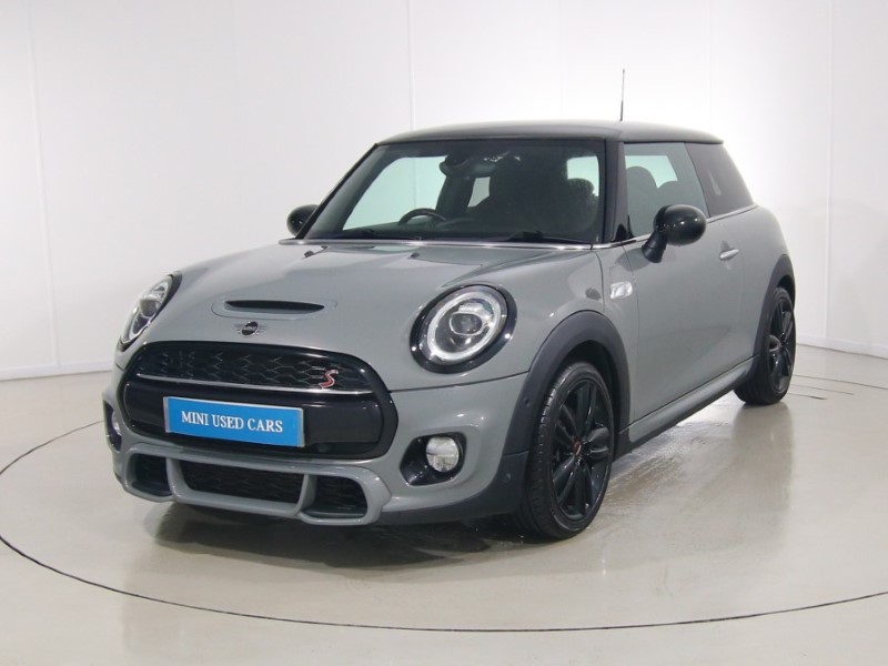 2019 (19) MINI HATCHBACK 2.0 Cooper S Sport II 3dr Auto 5499360