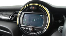 2019 (19) MINI HATCHBACK 2.0 Cooper S Sport II 3dr Auto 5499353