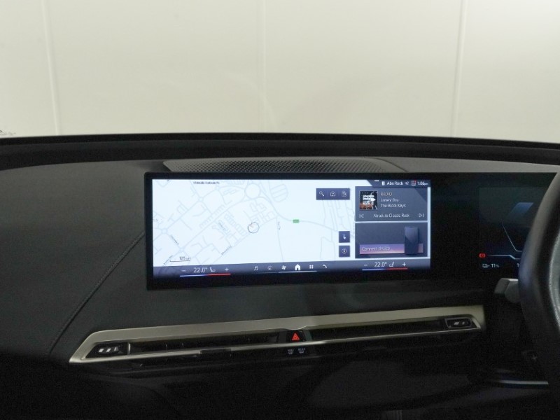 2023 (23) BMW iX 240kW xDrive40 M Sport 76.6kWh 5dr Auto 5503662
