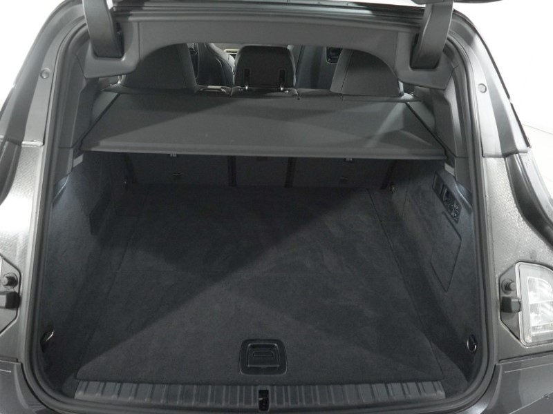 2023 (23) BMW iX 240kW xDrive40 M Sport 76.6kWh 5dr Auto 5503651